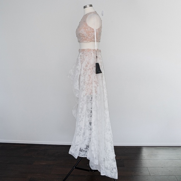 TERANI. Two Piece Halter Lacy Patterend Prom High Low Ball Gown - Picture 8 of 16